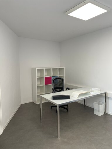 Bürofläche zur Miete 210 € 1 Zimmer 80 m² Bürofläche teilbar ab 8 m² Nikolausstr. 48 Westhoven Köln 51149