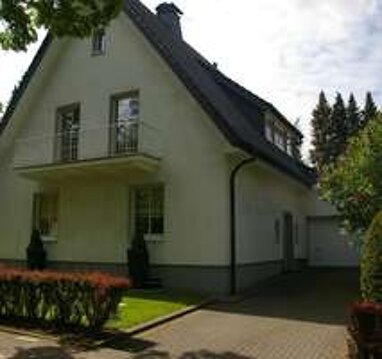 Haus zur Miete 1.550 € 8 Zimmer 210 m² 200 m² Grundstück Am Wiesental 4 Bad Oeynhausen Bad Oeynhausen 32545