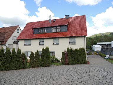 Mehrfamilienhaus zum Kauf 319.000 € 12 Zimmer 298 m² 1.239 m² Grundstück Gersfeld Gersfeld 36129