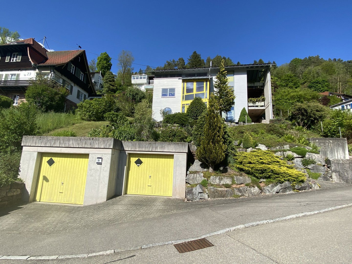 Einfamilienhaus zum Kauf provisionsfrei 595.000 € 6 Zimmer 192 m²<br/>Wohnfläche 809 m²<br/>Grundstück Schramberg Schramberg 78713