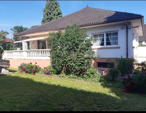 Einfamilienhaus zum Kauf provisionsfrei 279.000 € 7 Zimmer 135 m²<br/>Wohnfläche 756 m²<br/>Grundstück Centre  OETING 57600