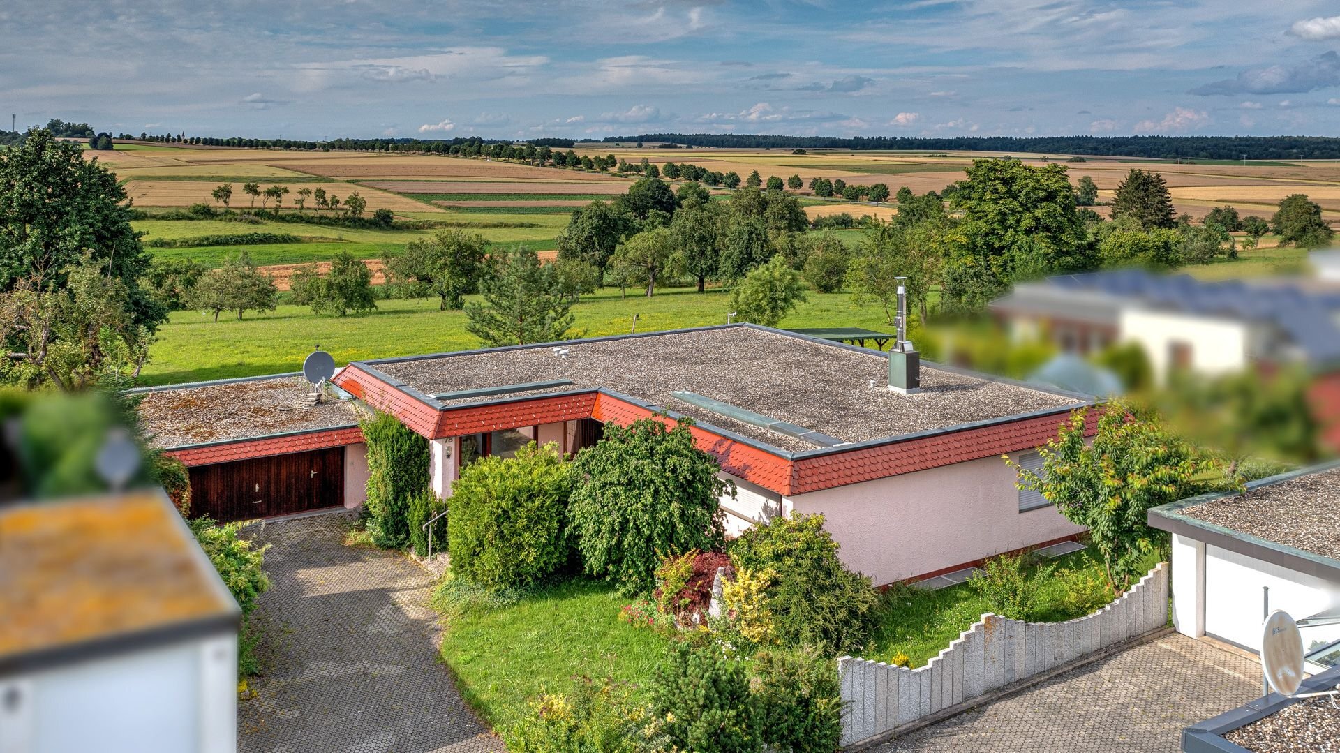 Bungalow zum Kauf 679.000 € 5,5 Zimmer 206 m²<br/>Wohnfläche 729 m²<br/>Grundstück Oberjesingen Herrenberg 71083