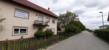 Haus zum Kauf provisionsfrei 450.000 € 6 Zimmer 96 m² 1.900 m² Grundstück Arbing Osterhofen/Arbing 94486