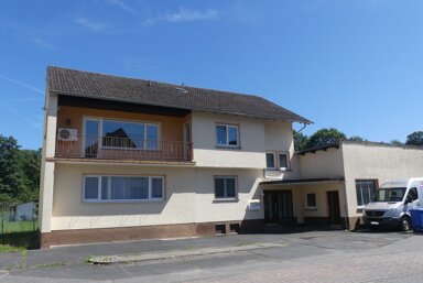 Mehrfamilienhaus zum Kauf 298.000 € 6 Zimmer 170 m² 826 m² Grundstück frei ab sofort Weiten-Gesäß Michelstadt 64720