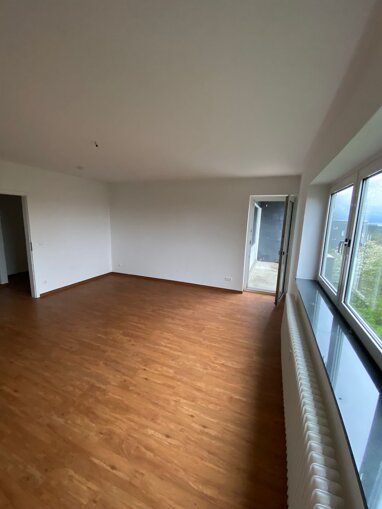 Wohnung zur Miete 599 € 3 Zimmer 76 m² 2. Geschoss Erlenstraße 24 Fichtenhöhe Remscheid 42855