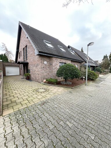 Mehrfamilienhaus zum Kauf 833.000 € 5 Zimmer 172 m² 598 m² Grundstück Immigrath Langenfeld (Rheinland) 40764