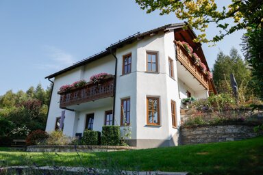 Villa zum Kauf 629.000 € 7 Zimmer 200 m² 747 m² Grundstück Holthausen Schmallenberg 57392