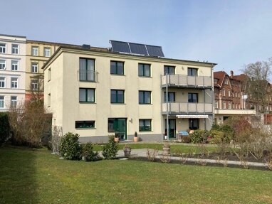 Mehrfamilienhaus zum Kauf 1.095.000 € 12 Zimmer 1.000 m² Grundstück Werdervorstadt Schwerin 19055
