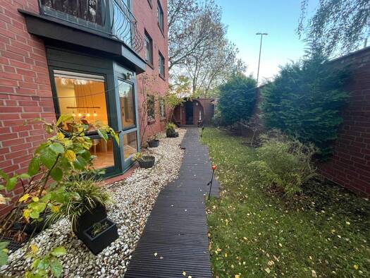 Wohnung zur Miete 1.700 € 2 Zimmer 64 m² 3 Geschosse frei ab sofort Rahlstedt Hamburg 22145