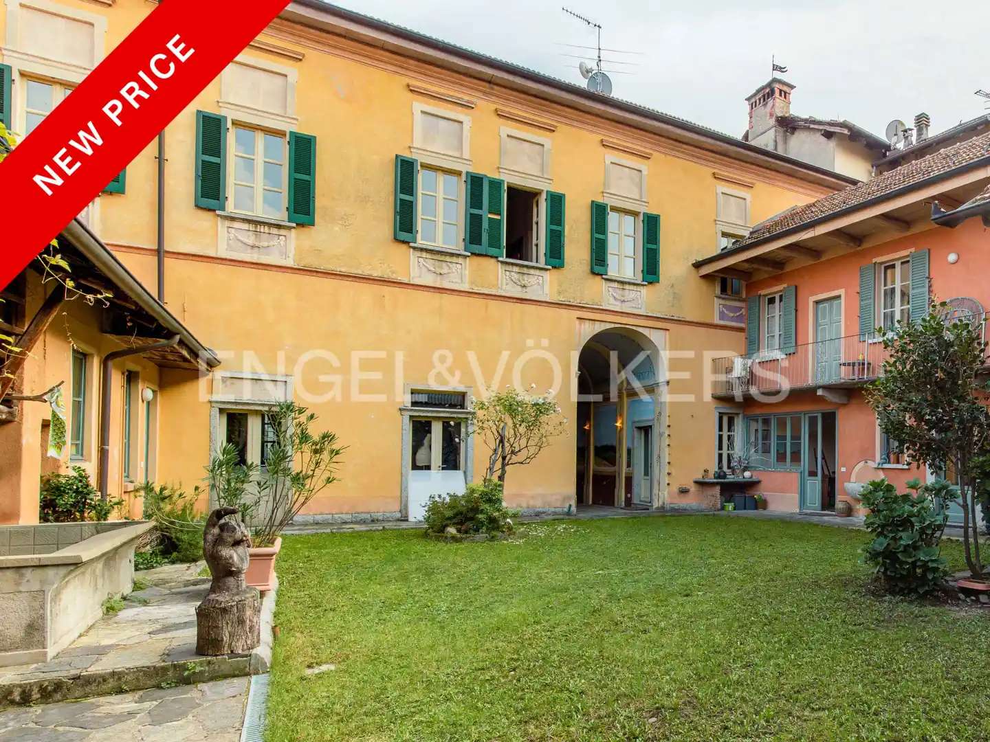Einfamilienhaus zum Kauf 480.000 € 12 Zimmer 350 m² 300 m² Grundstück Via Ferrari 22 Madonna del Sasso 28894