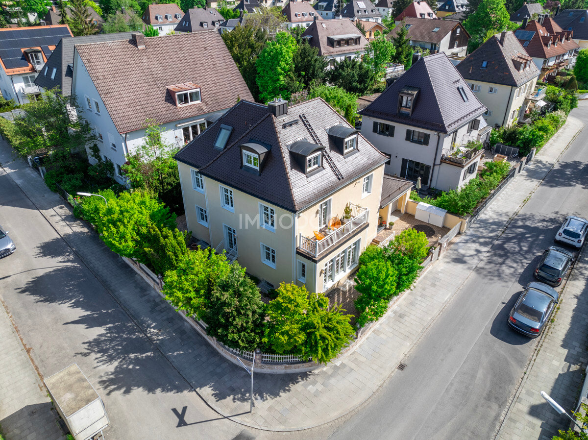 Einfamilienhaus zum Kauf 2.250.000 € 7 Zimmer 278 m²<br/>Wohnfläche 410 m²<br/>Grundstück Am Waldfriedhof München / Westpark 81377