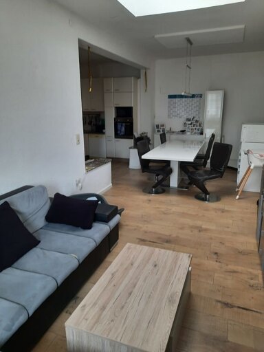 Wohnung zur Miete 385 € 2 Zimmer 62 m² frei ab sofort Valencienner Straße 170 Gürzenich Düren 52355