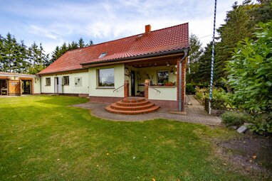 Bauernhaus zum Kauf 299.900 € 5 Zimmer 136,7 m² 2.945 m² Grundstück Dolgemost Putbus 18581