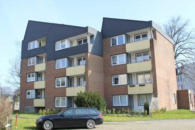 Wohnung zur Miete 440 € 2 Zimmer 60,8 m² 1. Geschoss frei ab sofort Klushof Bremerhaven 27576