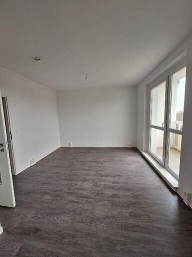 Wohnung zur Miete 471 € 5 Zimmer 78,5 m² 4. Geschoss Sputnikstr. 19 Neu Reform Magdeburg 39118