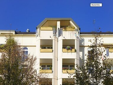 Wohnung zum Kauf Zwangsversteigerung 300.000 € 2 Zimmer 61 m² Plieningen Stuttgart 70599