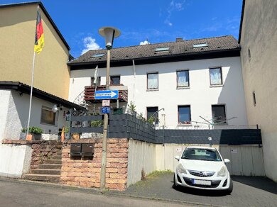 Mehrfamilienhaus zum Kauf 298.000 € 7 Zimmer 178 m² 229 m² Grundstück Oberwinter Remagen 53424