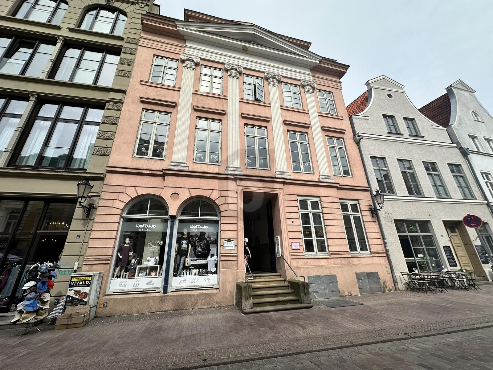 Wohn- und Geschäftshaus zum Kauf 799.000 € 17 Zimmer 200 m²<br/>Fläche 250 m²<br/>Grundstück Altstadt Wismar 23966