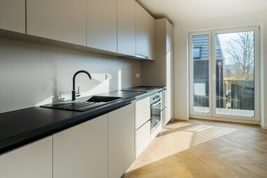 Wohnung zur Miete 1.399 € 3 Zimmer 90,4 m² 3. Geschoss Heischstr. 1 Gaarden - Süd / Kronsburg Bezirk 4 Kiel 24143