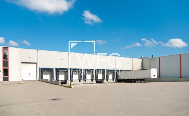 Lagerhalle zur Miete 17.500 m² Lagerfläche teilbar ab 5.000 m² Moschendorf Hof 95032