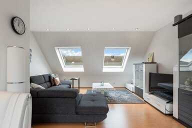 Maisonette zum Kauf 299.000 € 4 Zimmer 105 m² 3. Geschoss Unterrath Düsseldorf 40468