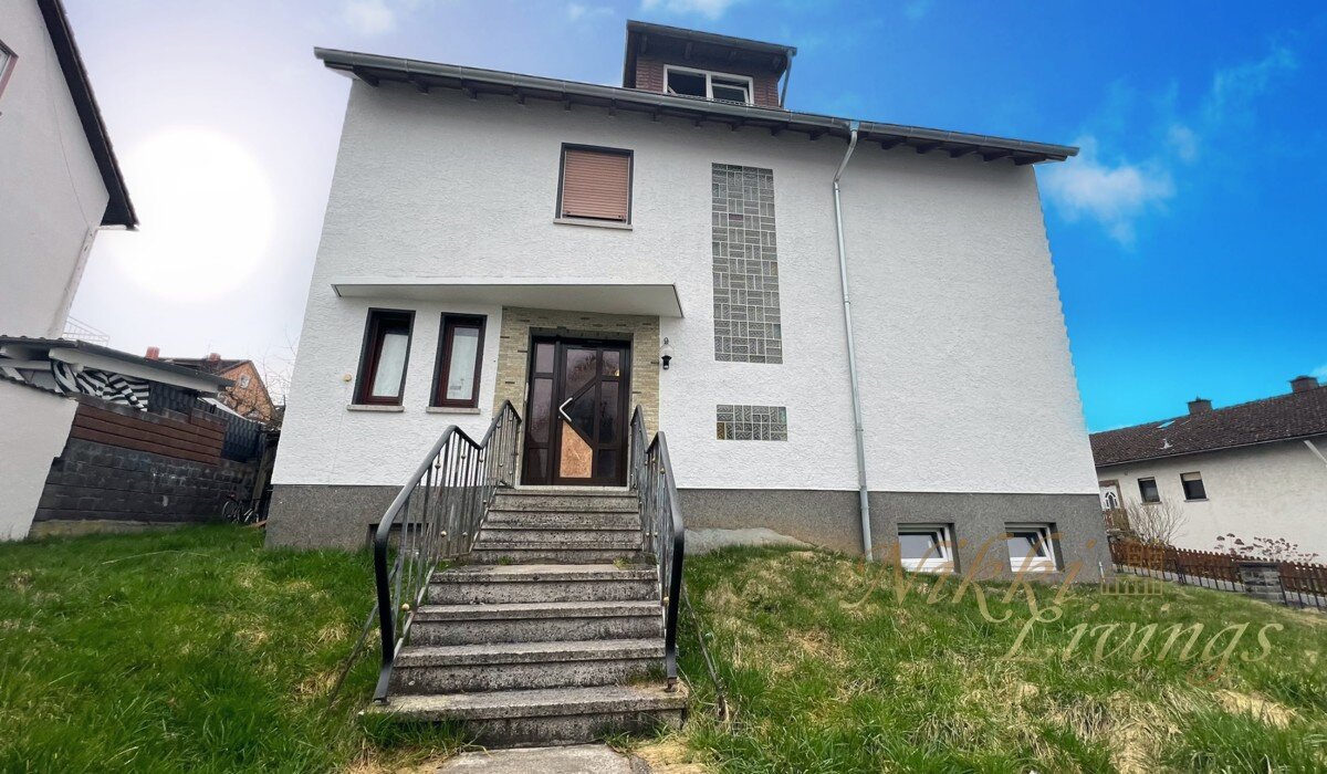 Mehrfamilienhaus zum Kauf 550.000 € 6 Zimmer 230 m²<br/>Wohnfläche 627 m²<br/>Grundstück Allendorf Allendorf (Lumda) 35469