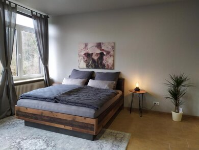 Wohnung zur Miete 500 € 2 Zimmer 46 m² Stuttgart 70327