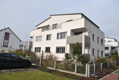 Wohnung zur Miete 850 € 3 Zimmer 81 m² 1. Geschoss frei ab sofort Kiefernstraße 12 Pyrbaum Pyrbaum 90602