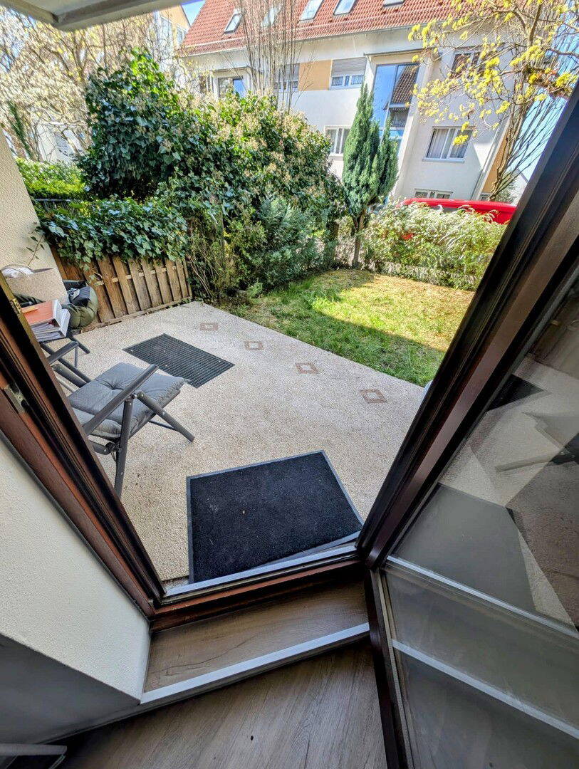 Schöne Ergeschosswohnung mit zwei Terrassen zu verkaufen