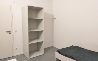 WG-Zimmer zur Miete Wohnen auf Zeit 580 € 13 m² frei ab 01.08.2024 Hedelfingerstr. Wangen Stuttgart 70327
