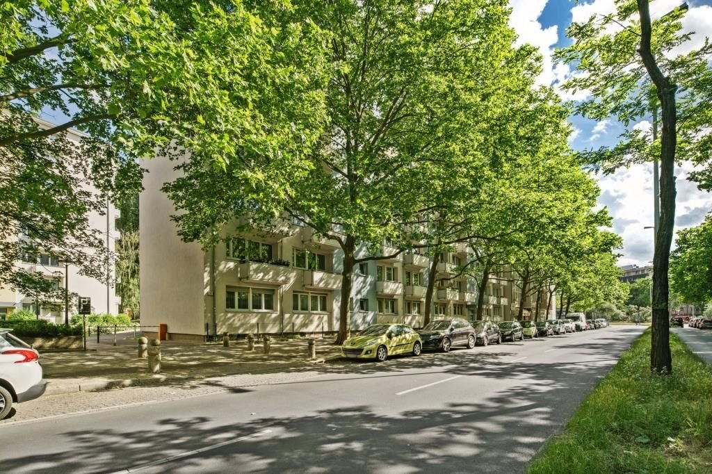 Wohnung zum Kauf provisionsfrei 256.000 € 3 Zimmer 68,6 m²<br/>Wohnfläche 4.<br/>Geschoss Spichernstraße 17 Wilmersdorf Berlin 10777