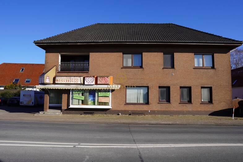 Wohn- und Geschäftshaus zum Kauf als Kapitalanlage geeignet 15 Zimmer 673 m² 1.088 m² Grundstück Seckenhausen Stuhr 28816