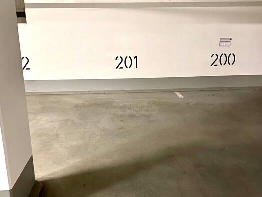 Stellplatz zur Miete provisionsfrei 119 € Europaallee 71-81 Gallus Frankfurt am Main 60486