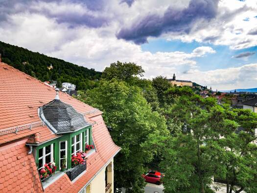 Villa zum Kauf 12 Zimmer 368 m² 1.308 m² Grundstück Schloßstrasse Zentrum Rudolstadt 07407