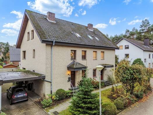 Doppelhaushälfte zum Kauf 279.000 € 5 Zimmer 112,8 m² 324 m² Grundstück Lipperreihe Oerlinghausen 33813