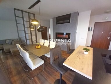 Wohnung zum Kauf 300.000 € 3 Zimmer 96 m² 2. Geschoss Pula center