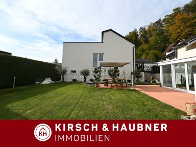 Doppelhaushälfte zur Miete 2.475 € 5 Zimmer 187 m² Burgthann Burgthann 90559