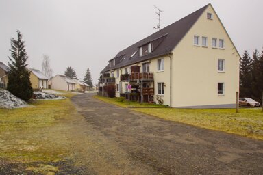 Immobilie zum Kauf als Kapitalanlage geeignet 179.000 € 381 m² Pöhl 08543