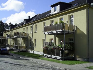 Wohnung zur Miete 410 € 2 Zimmer 66,4 m² Erdgeschoss Am Heidepark 3 Roßlau 223 Dessau-Roßlau 06862