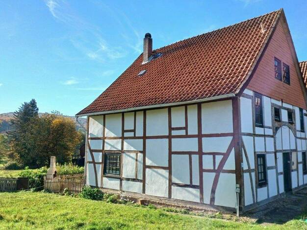 Einfamilienhaus zum Kauf provisionsfrei 147.000 € 9 Zimmer 140 m² 1.110 m² Grundstück Arensburger Str. 17 Buchholz 31710