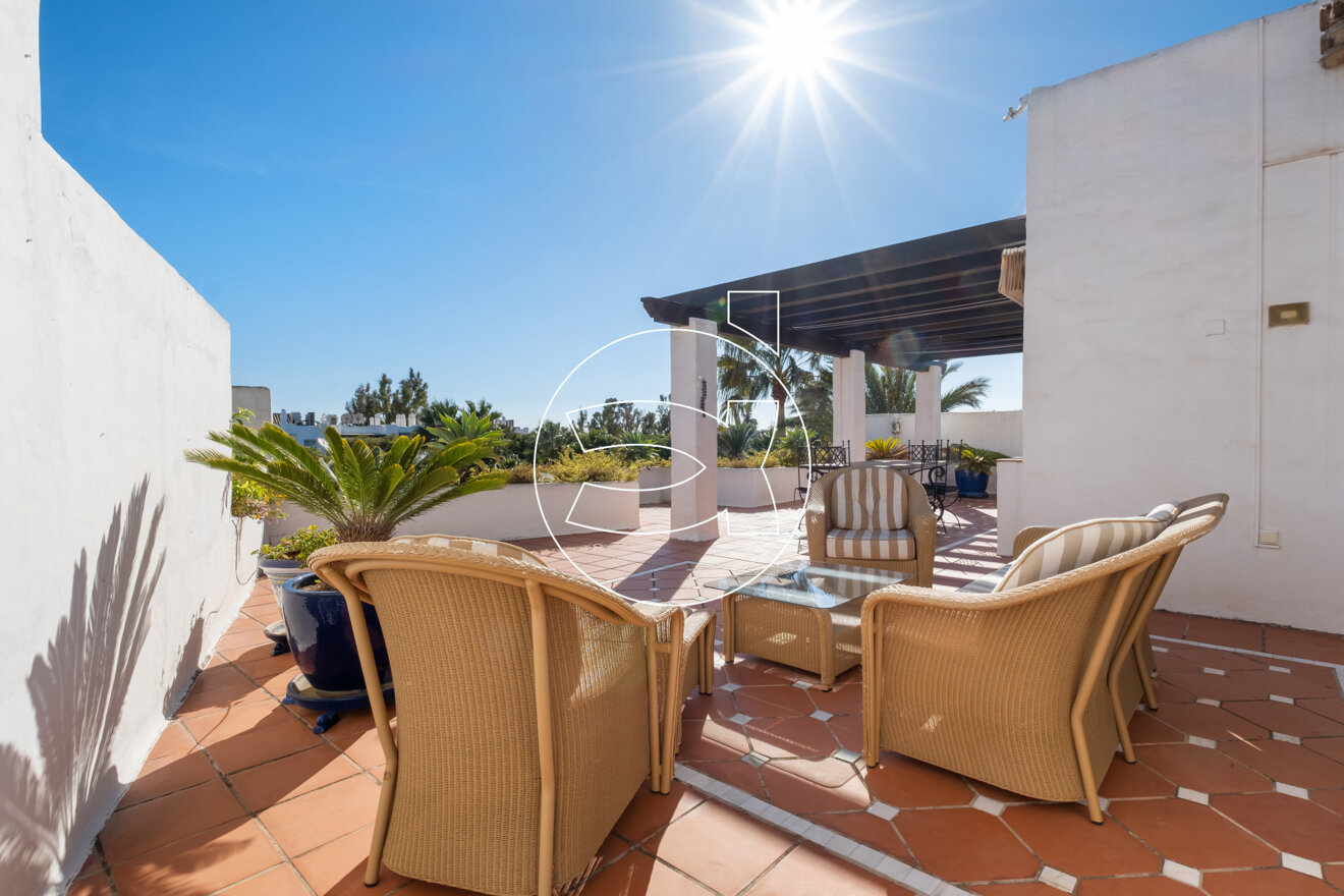 Penthouse zum Kauf 1.690.000 € 4 Zimmer 208 m²<br/>Wohnfläche Marbella - Puerto Banus 29660