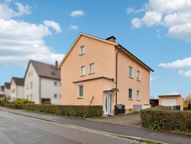 Mehrfamilienhaus zum Kauf 259.900 € 11 Zimmer 219 m² 560 m² Grundstück Neustadt Neustadt bei Coburg 96465