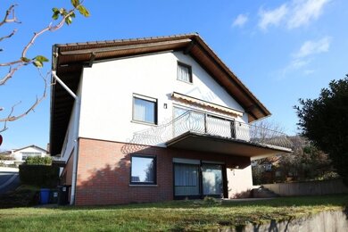 Haus zum Kauf 580.000 € 8 Zimmer 216,9 m² 782 m² Grundstück frei ab sofort Malchen Seeheim-Jugenheim 64342