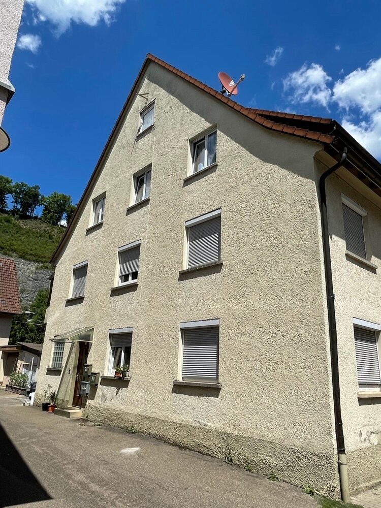 Mehrfamilienhaus zum Kauf 425.000 € 10 Zimmer 272 m²<br/>Wohnfläche 214 m²<br/>Grundstück Sulz Sulz 72172
