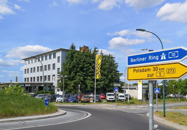 Büro-/Praxisfläche zur Miete 7.735 € 650 m² Bürofläche Nauen Nauen 14641