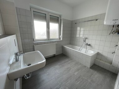 Wohnung zur Miete 690 € 4 Zimmer 92 m² Erdgeschoss Lindenstr. 14 Senftenberg Senftenberg 01968