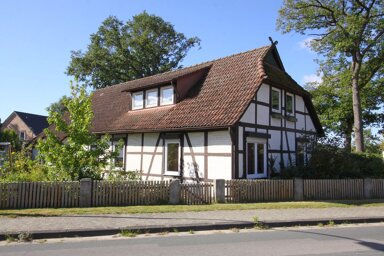 Einfamilienhaus zum Kauf 275.000 € 7 Zimmer 154,6 m² 650 m² Grundstück Neubokel Gifhorn / Neubokel 38518