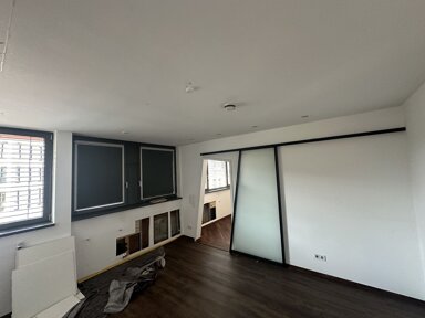 Wohnung zur Miete 700 € 5 Zimmer 295 m² frei ab sofort Bahnhofstrasse Innenstadt Fulda 36037