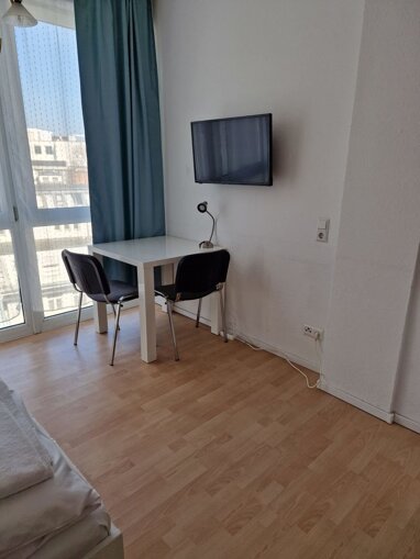 Wohnung zur Miete Wohnen auf Zeit 1.487 € 1 Zimmer 25 m² frei ab sofort Marienstraße Rathaus Stuttgart 70178