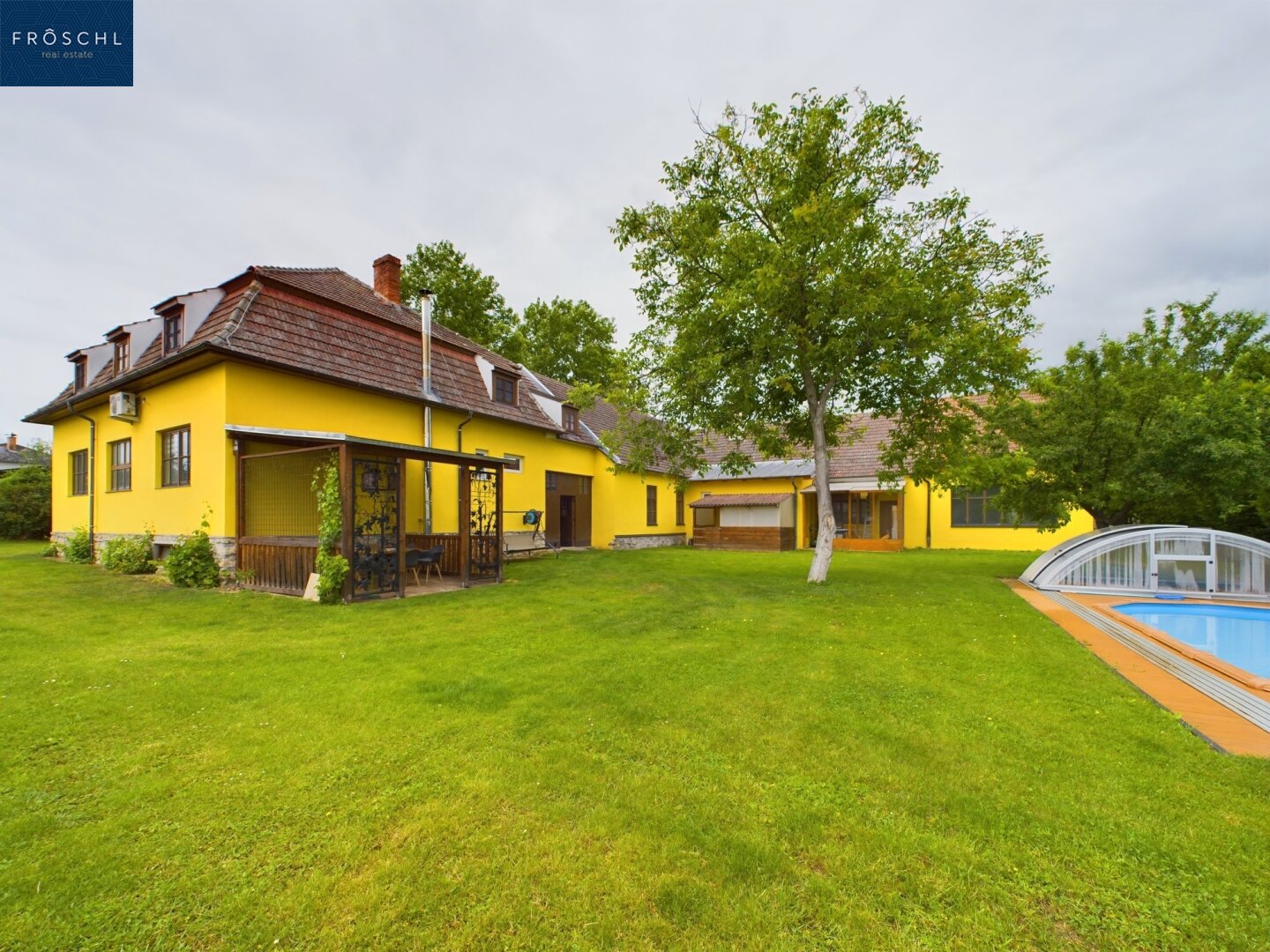 Haus zum Kauf 696.000 € 3.263 m²<br/>Grundstück Eggenburg 3730